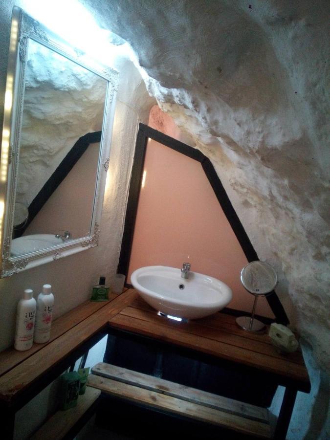 Cave House Daire Kandiye Dış mekan fotoğraf